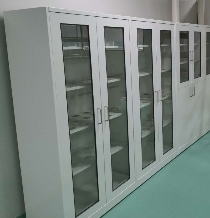 1724138658195985.jpg 器皿櫃.jpg